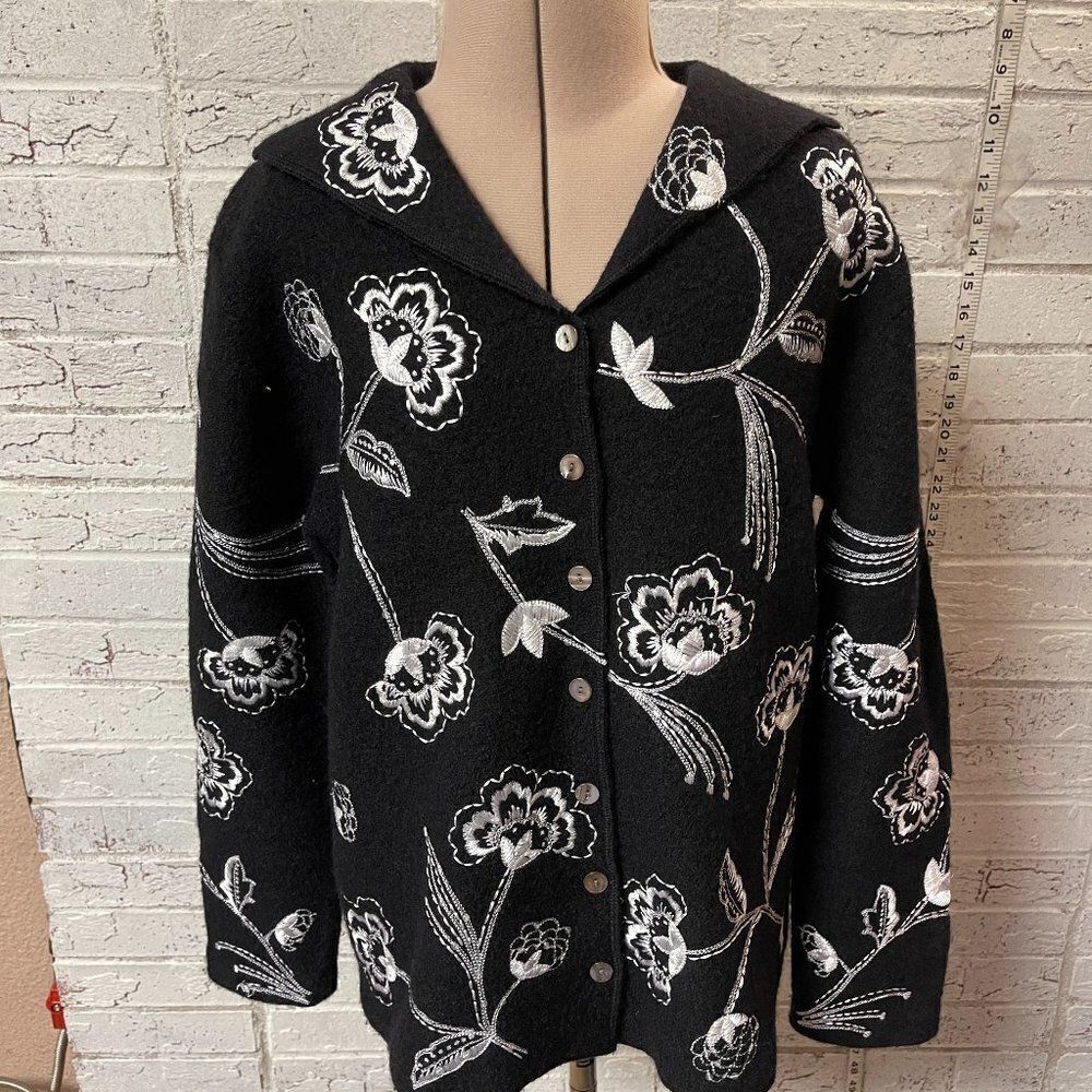 Sarah Spencer Boiled Wool Embroidered Black White Jacket Small
